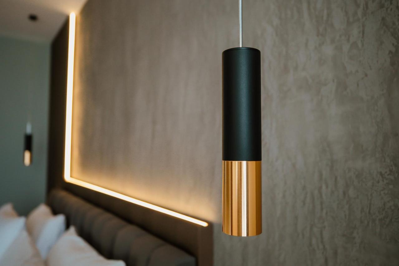 Klajdi Resort & Spa Голем Экстерьер фото A pendant light