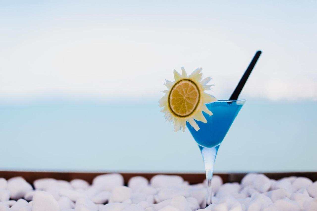 Klajdi Resort & Spa Голем Экстерьер фото Blue Hawaii